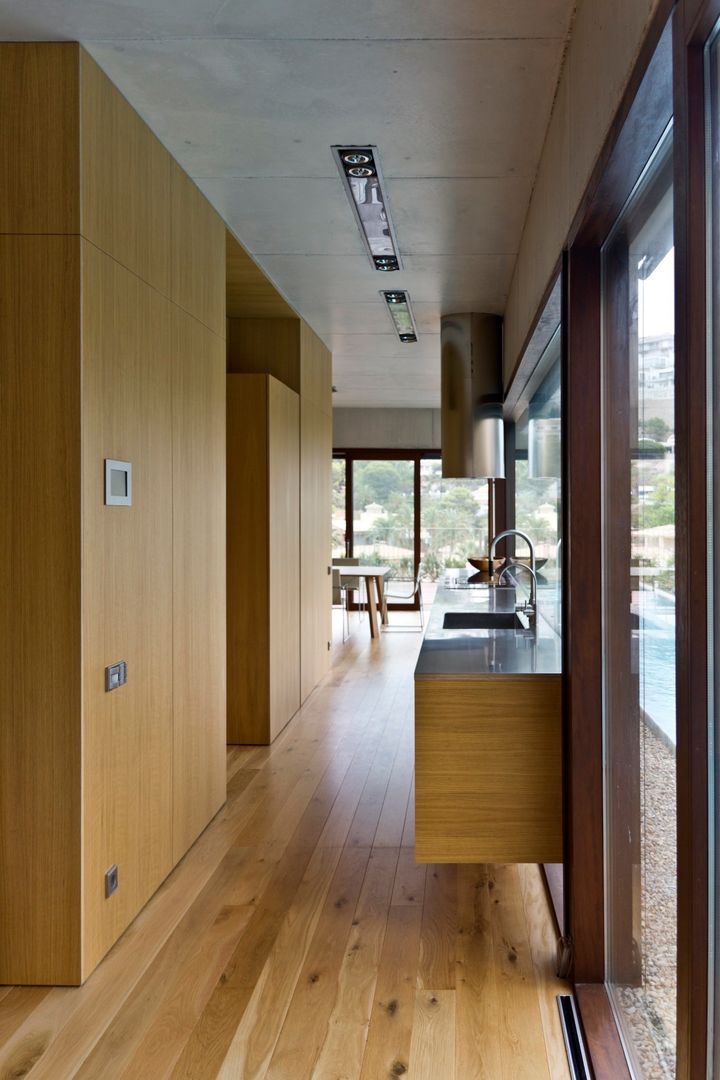 Vivienda "Mirando al mar soñé", Ascoz Arquitectura Ascoz Arquitectura Minimalistische keukens