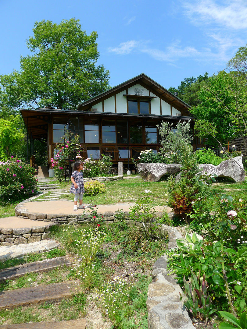 La Province, 風建築工房 風建築工房 Rumah Gaya Skandinavia