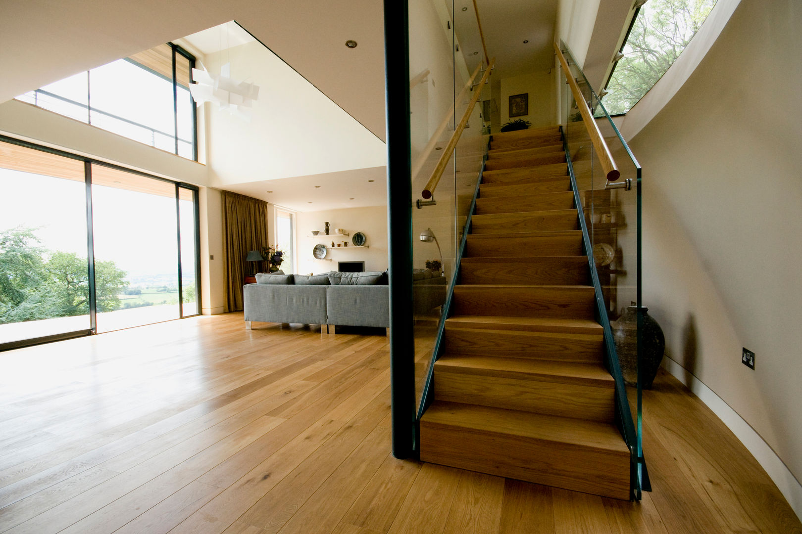 Blue Door, Monmouthshire, Hall + Bednarczyk Architects Hall + Bednarczyk Architects Nowoczesny salon