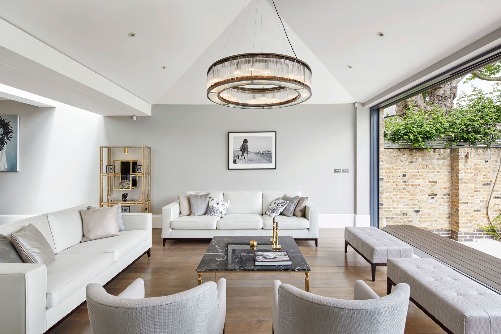 London Art de Vivre Sophie Nguyen Architects Ltd Modern Living Room