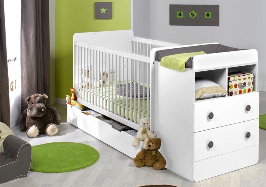 homify Modern nursery/kids room Beds & cribs