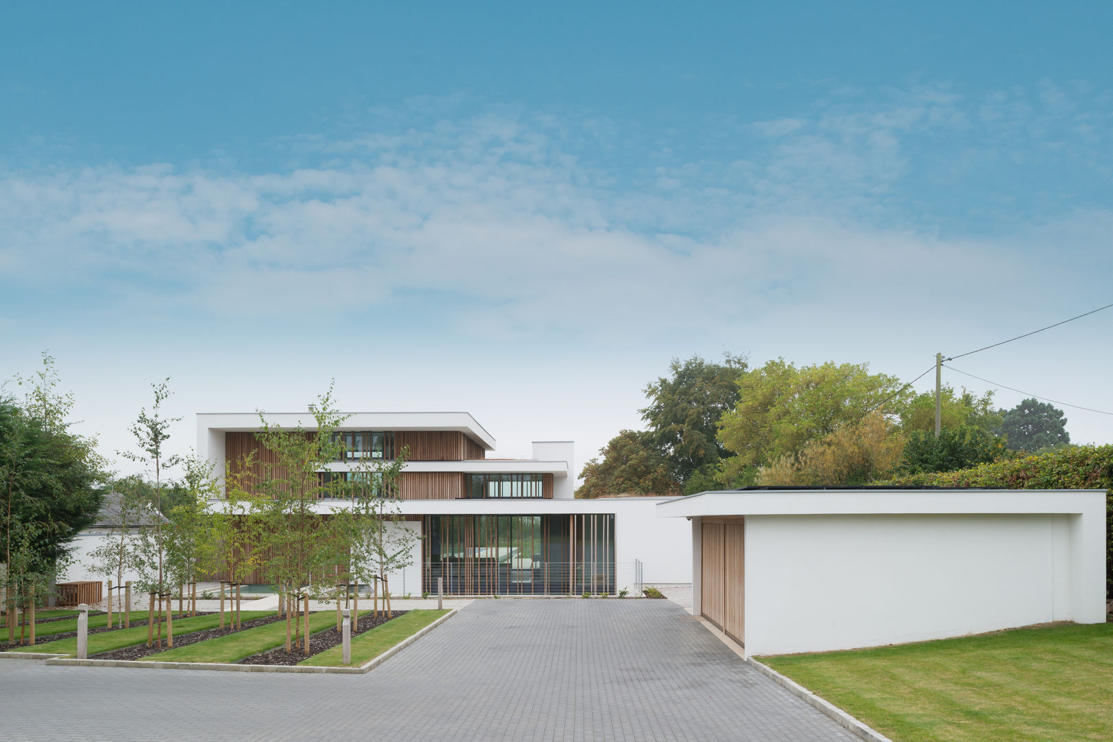 River House - External view from drive Selencky///Parsons Moderne huizen