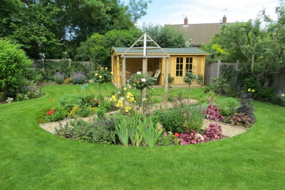 Mote Avenue, Maidstone Cowen Garden Design Jardines de estilo rural