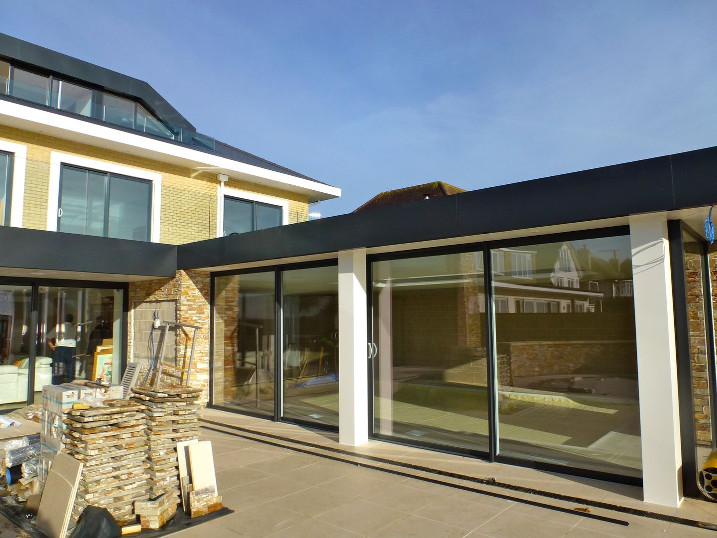 Alum Chine, Bournemouth, David James Architects & Partners Ltd David James Architects & Partners Ltd Дома в классическом стиле