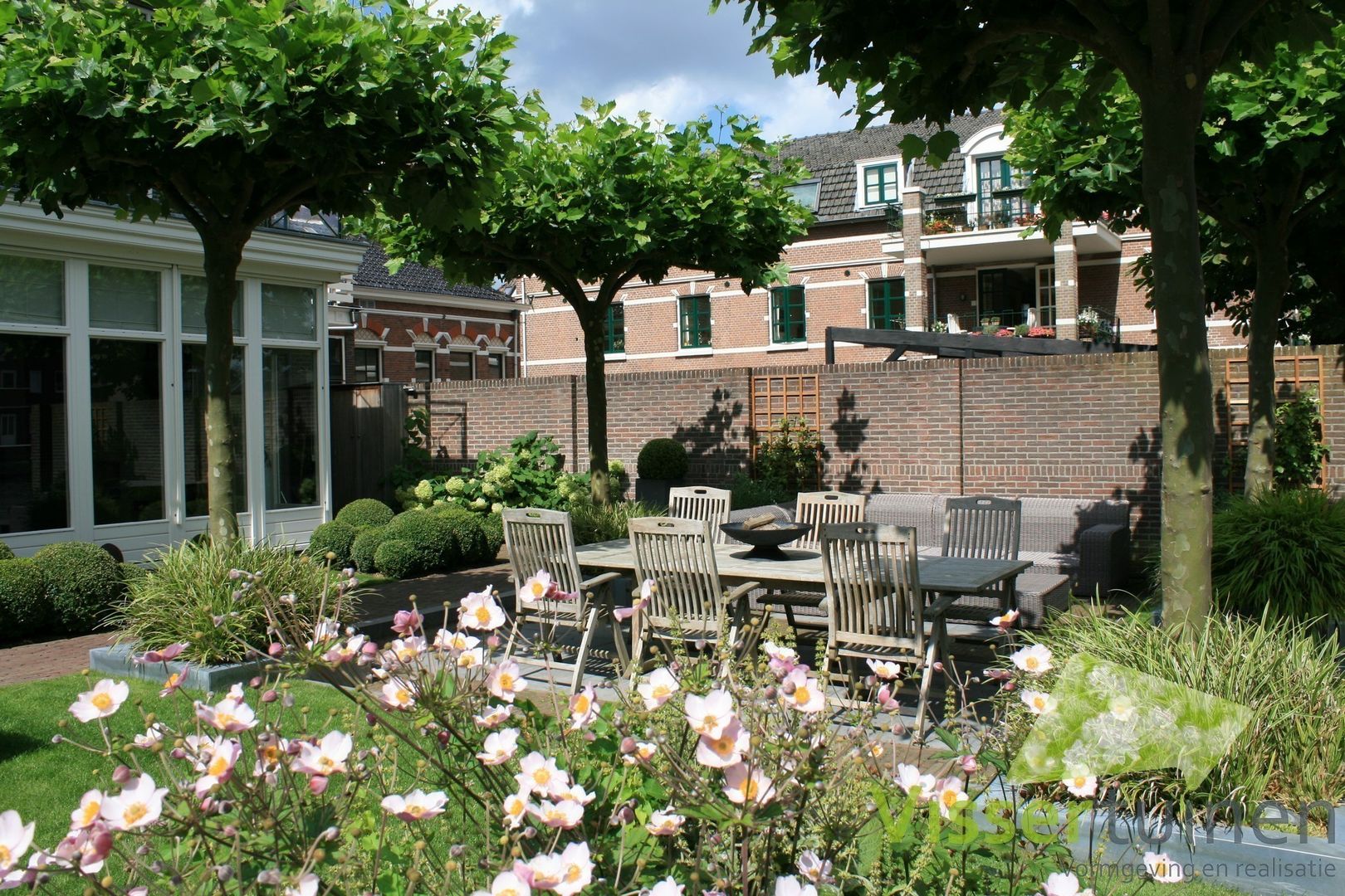 Tuin aan de Oude Rijn, Visser Tuinen Visser Tuinen ラスティックな 庭