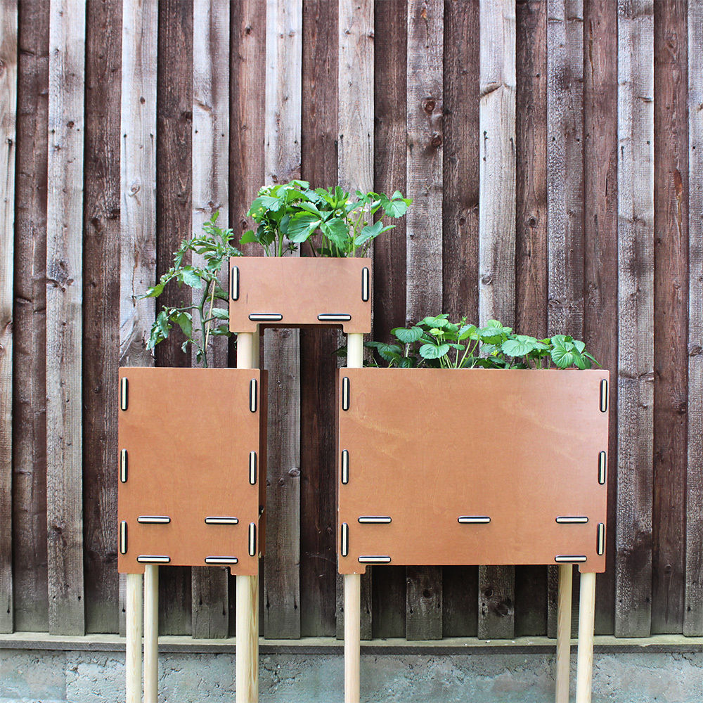 Pflanzboxen – die kleinen Hochbeete zum Stapeln Werkhaus Design + Produktion GmbH Skandinavischer Balkon, Veranda & Terrasse Garten,Indoor Kräutergarten,Indoor Garten,Balkon,Blumen,Pflanzen,Blumenkasten,Pflanzen und Blumen