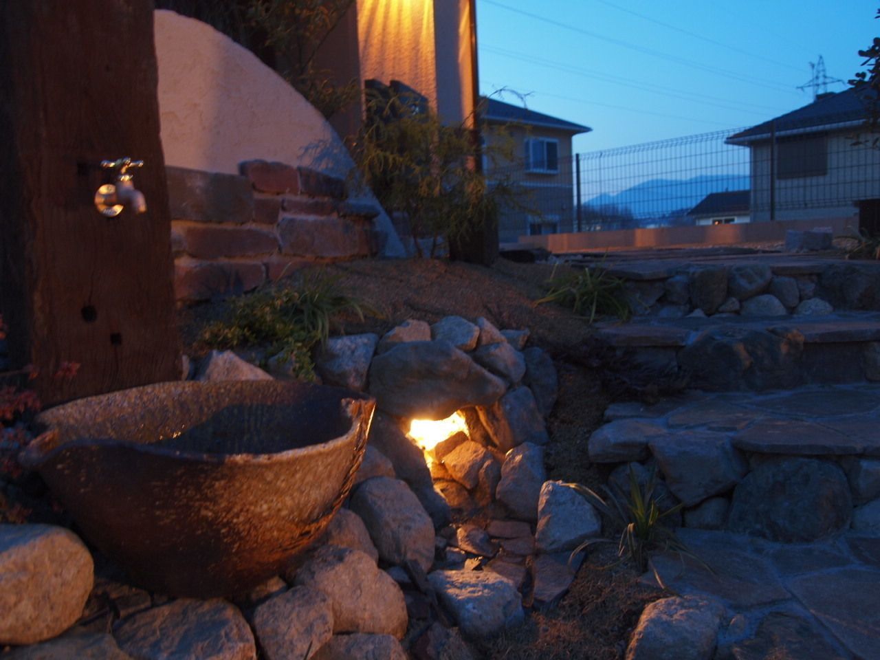 洞窟で煌めく灯り, 風我里 風我里 Garden