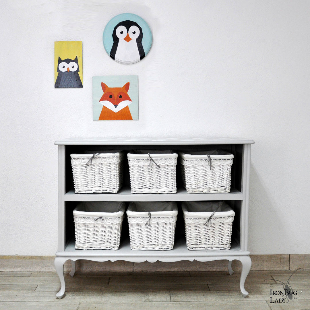 homify Eclectische kinderkamers Garderobe- & ladekasten