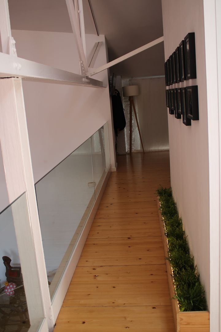 Loft, SMMARQUITECTURA SMMARQUITECTURA industrial style corridor, hallway & stairs.