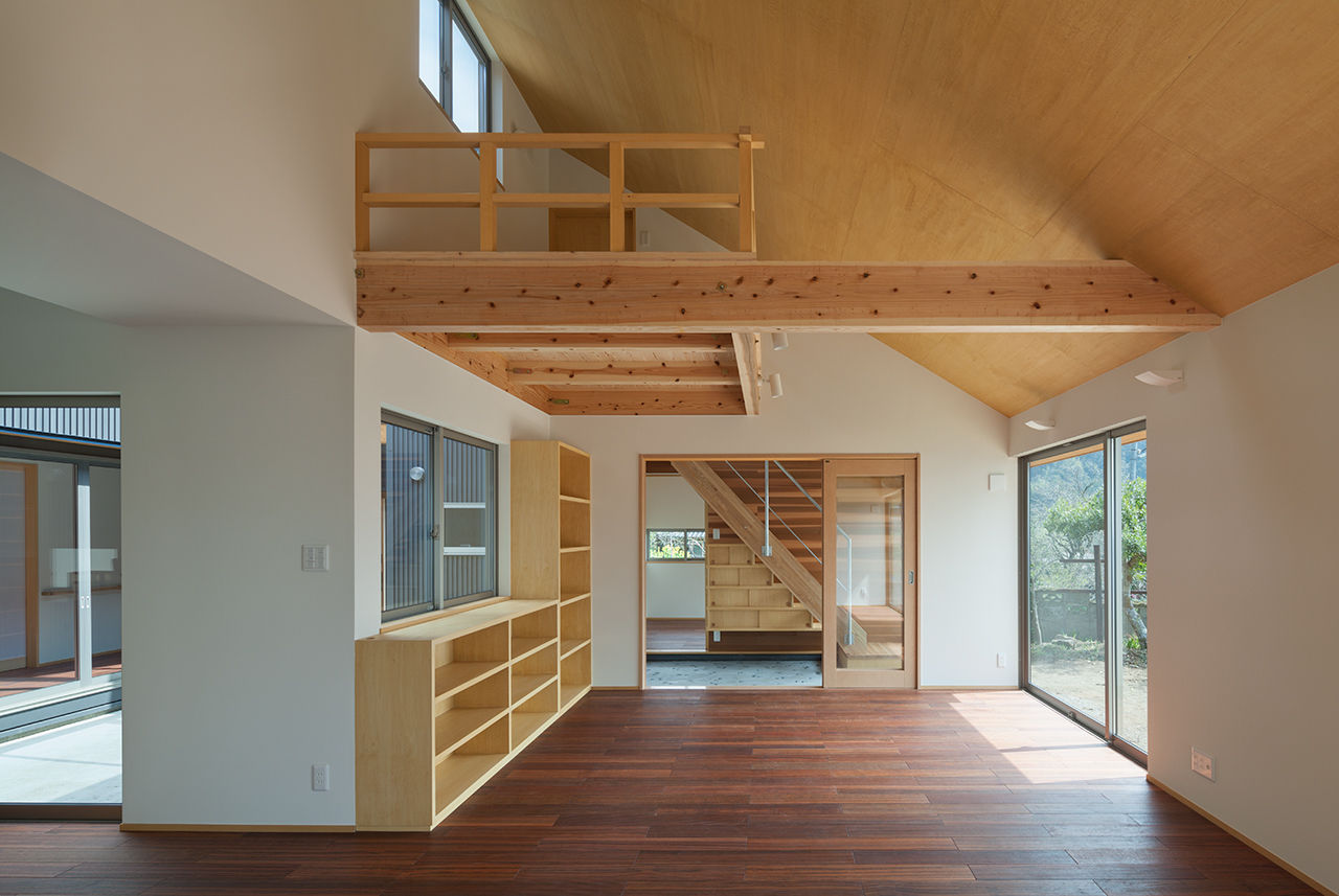 Ｉ-HOUSE, 建築デザイン工房ｋｏｃｏｃｈｉ空間 建築デザイン工房ｋｏｃｏｃｈｉ空間 ห้องนั่งเล่น