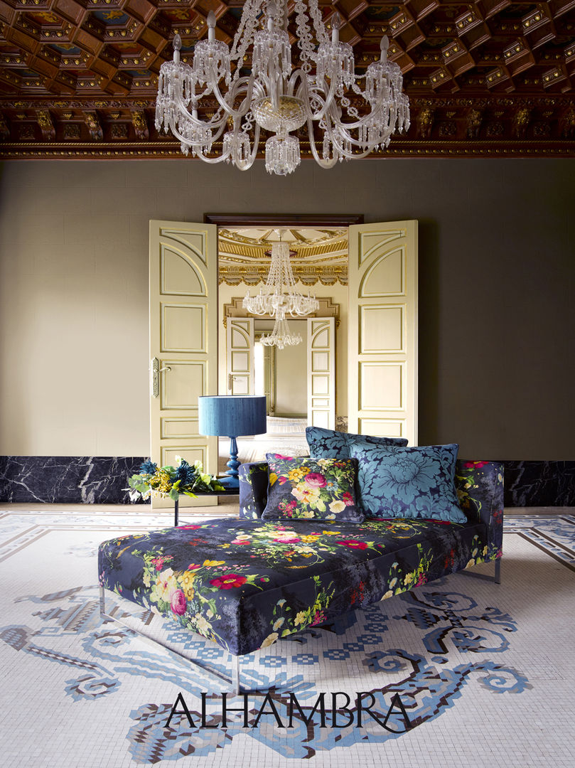 Allure by Alhambra homify Klassische Schlafzimmer Textilien