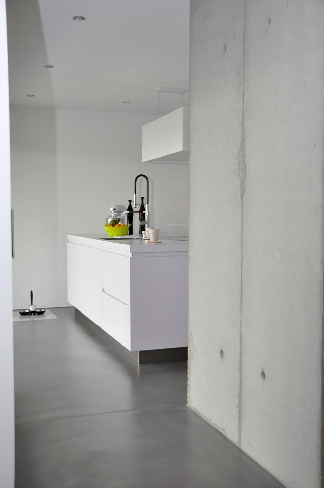 Haus D - Stutensee, lc[a] la croix [architekten] lc[a] la croix [architekten] Cocinas minimalistas