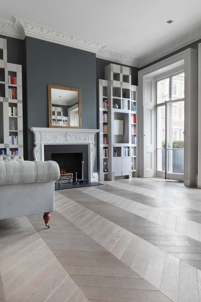 Ash Grey Chevron Flooring homify Salones clásicos