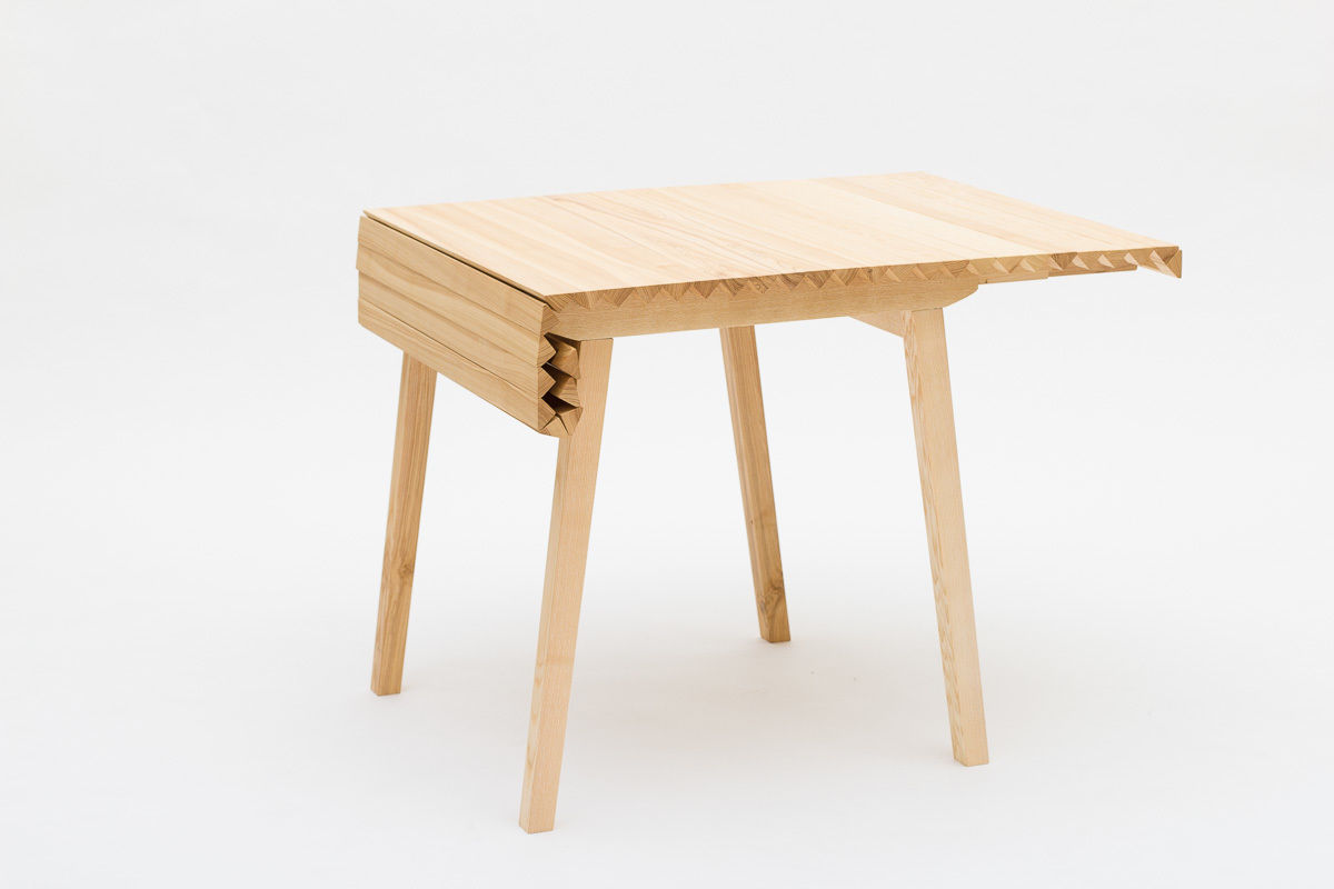Wooden Cloth Dackelid Form Cocinas de estilo escandinavo Mesas, sillas y bancos