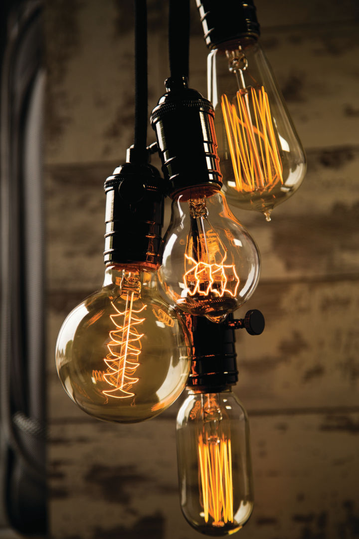 Decorative filament light bulbs William and Watson Casas industriais Acessórios e Decoração