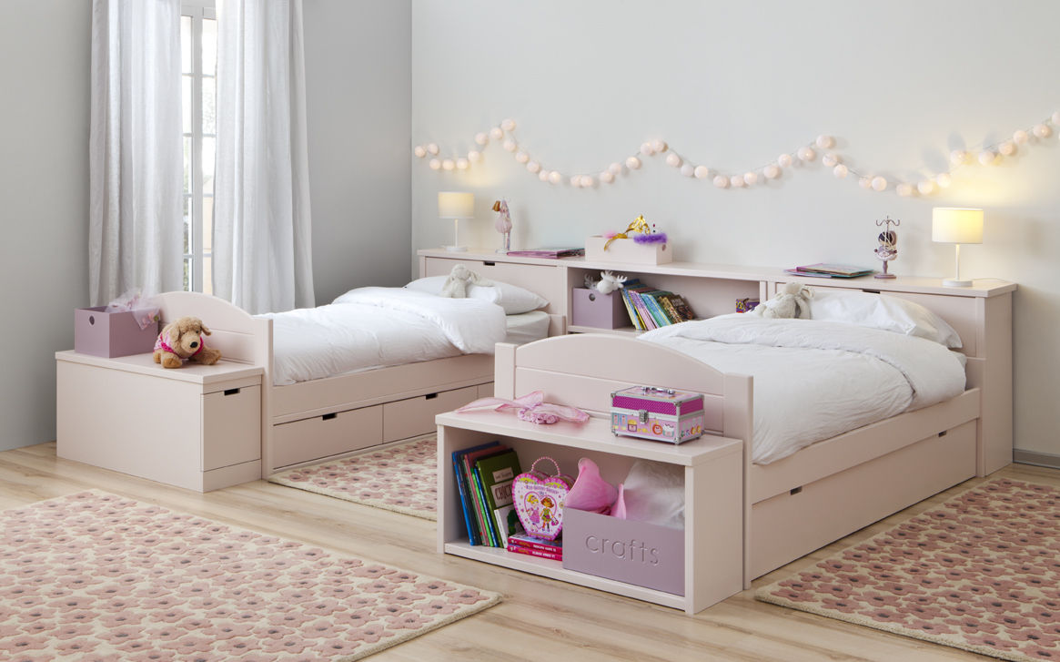 Twin beds at bobo kids bobo kids Dormitorios infantiles de estilo moderno Camas y cunas
