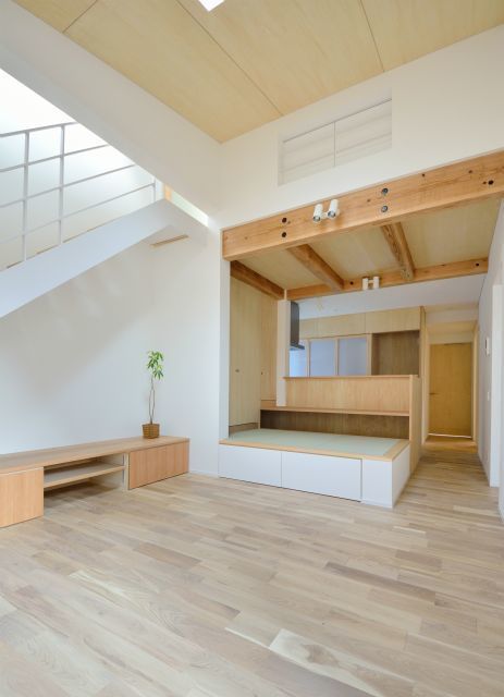 ユキイロノイエ, 岩田建築アトリエ 岩田建築アトリエ Modern living room