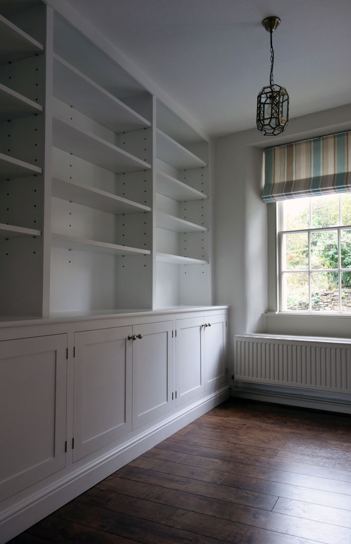 Classic Shaker Style Storage Workshop Interiors Couloir, entrée, escaliers classiques Bibliothèques