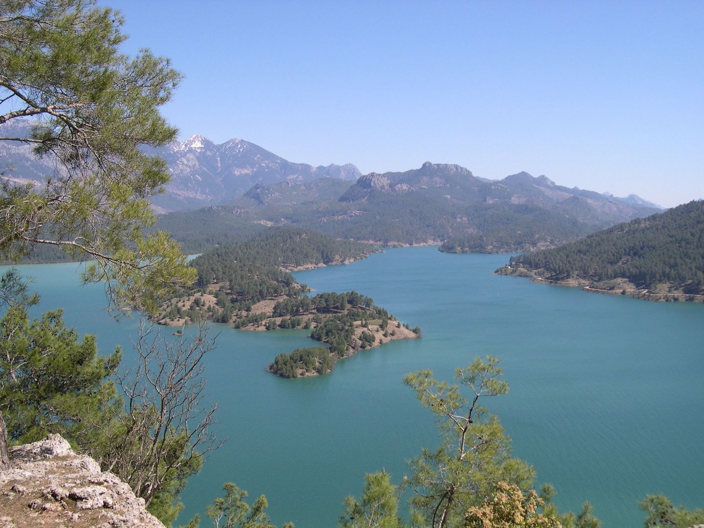 Saklı Göl Evleri, SAKLI GÖL EVLERİ SAKLI GÖL EVLERİ Varandas, marquises e terraços mediterrânicos