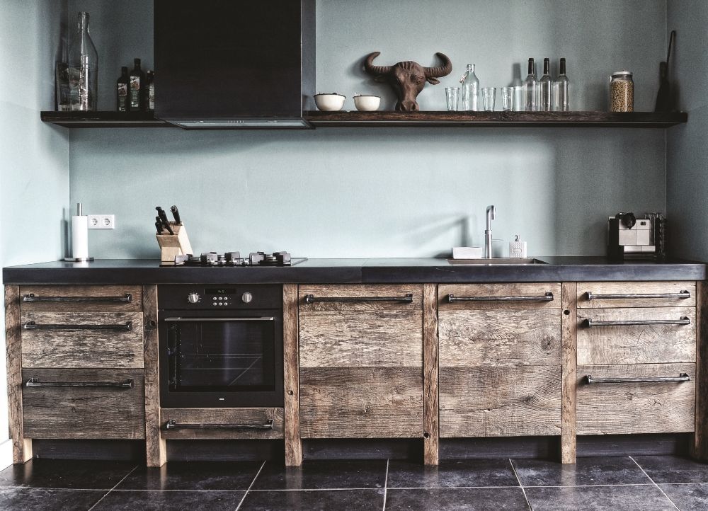 homify Industrial style kitchen Wood Wood effect