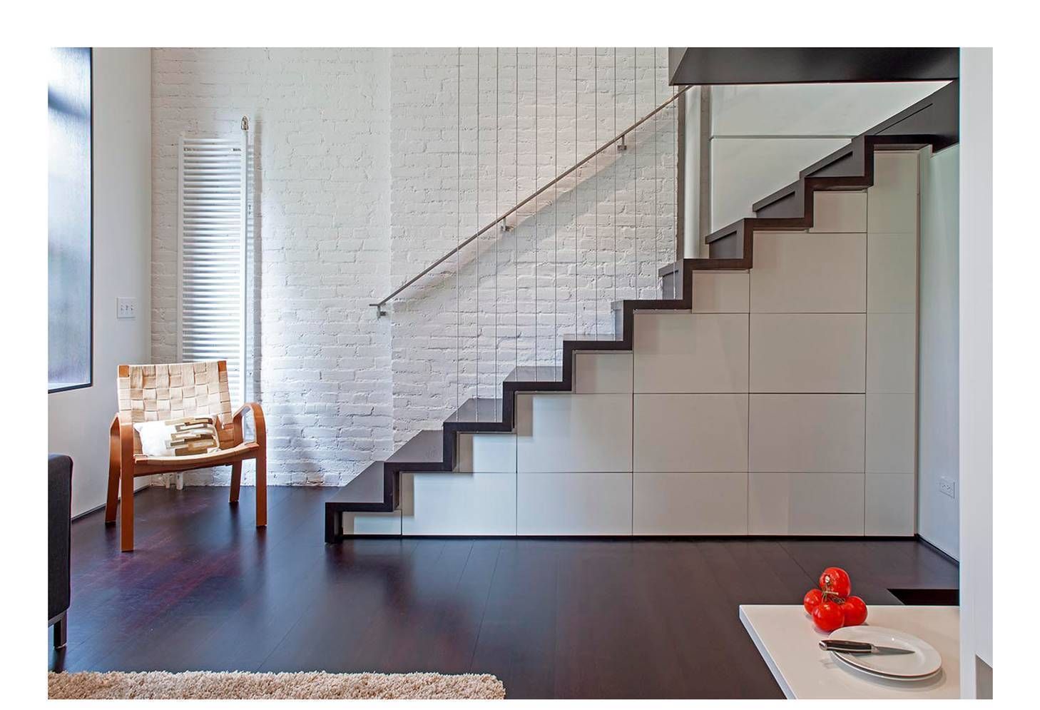 homify Modern Corridor, Hallway and Staircase