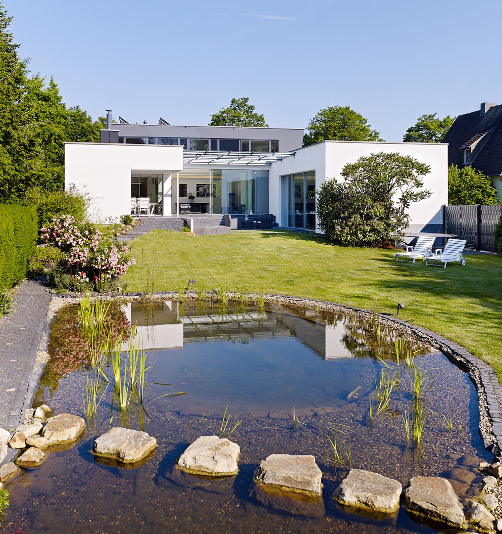 Atriumhaus im Grünen, Gritzmann Architekten Gritzmann Architekten Houses