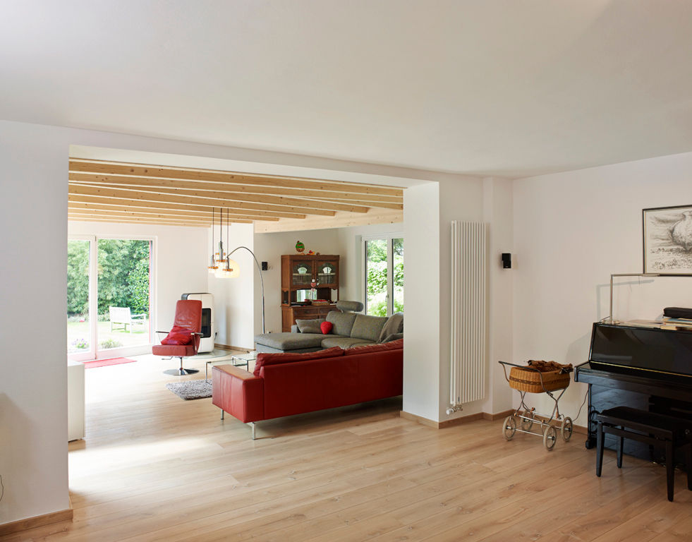 Innenansicht Wohnzimmer: modern von GRIESS-OSTEN ARCHITEKTUR,Modern