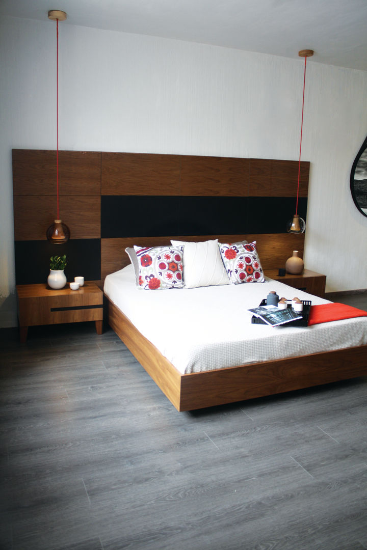 TOCOMADERA Showroom, Guadalajara., TocoMadera TocoMadera Modern style bedroom Beds & headboards