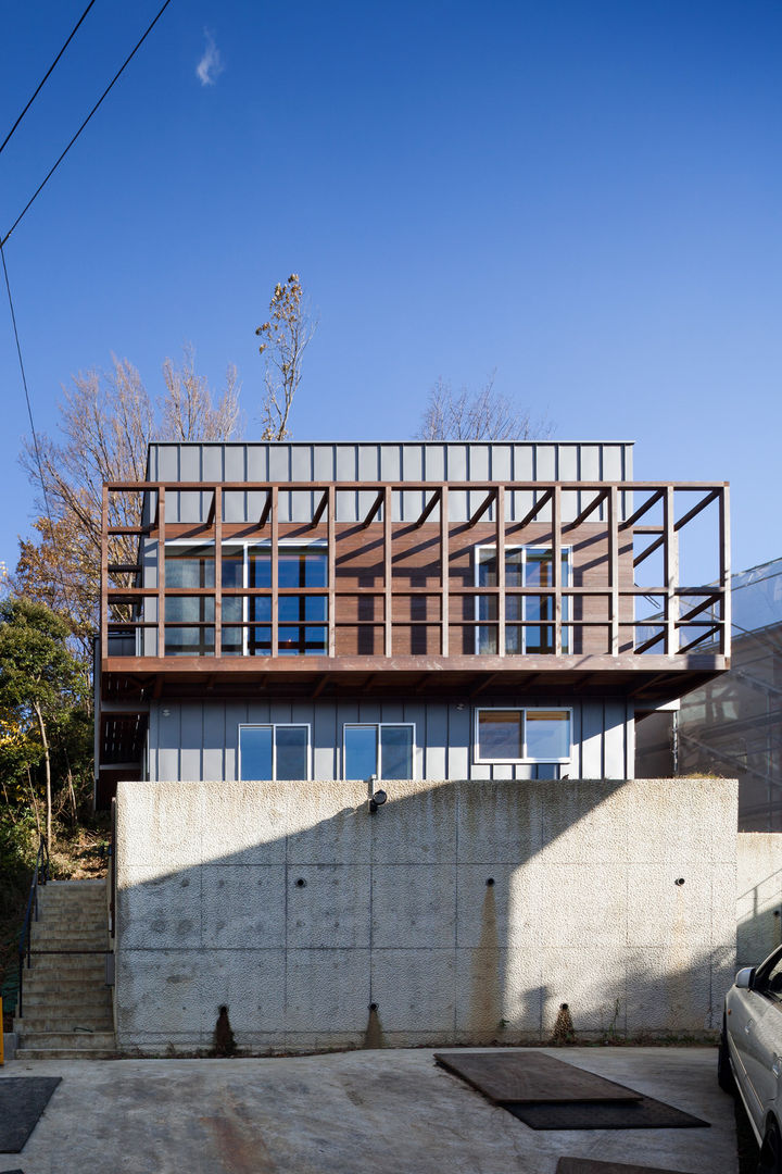 鎌倉玉縄テラス, HAN環境・建築設計事務所 HAN環境・建築設計事務所 Casas modernas