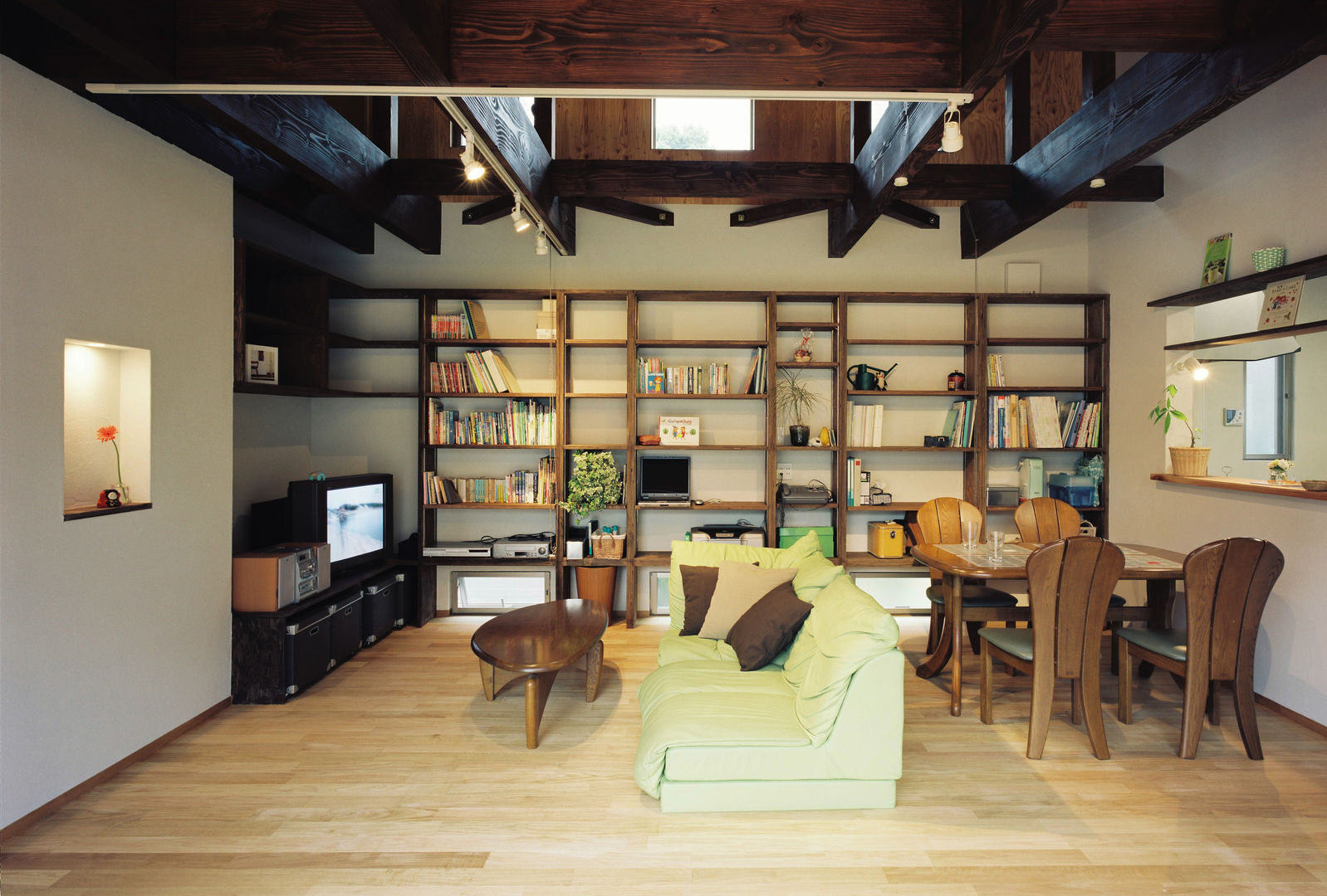 ISさんの家, 小栗建築設計室 小栗建築設計室 Country style living room