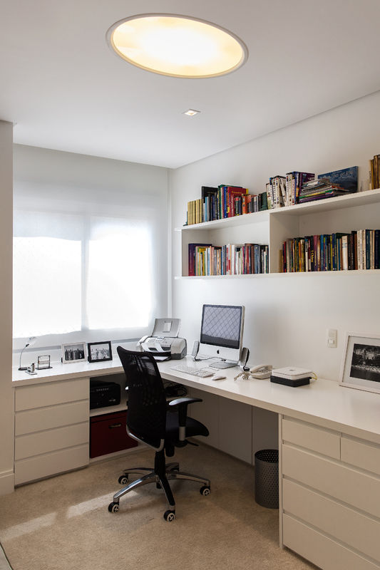 homify Ruang Studi/Kantor Modern