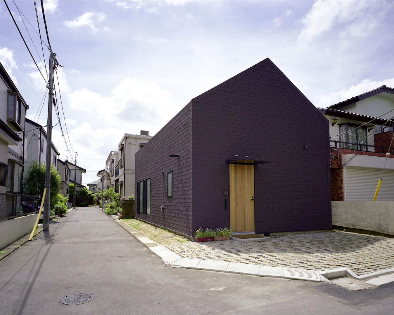 習志野台の家, シミズアトリエ 一級建築士事務所 シミズアトリエ 一級建築士事務所 منازل مطاط