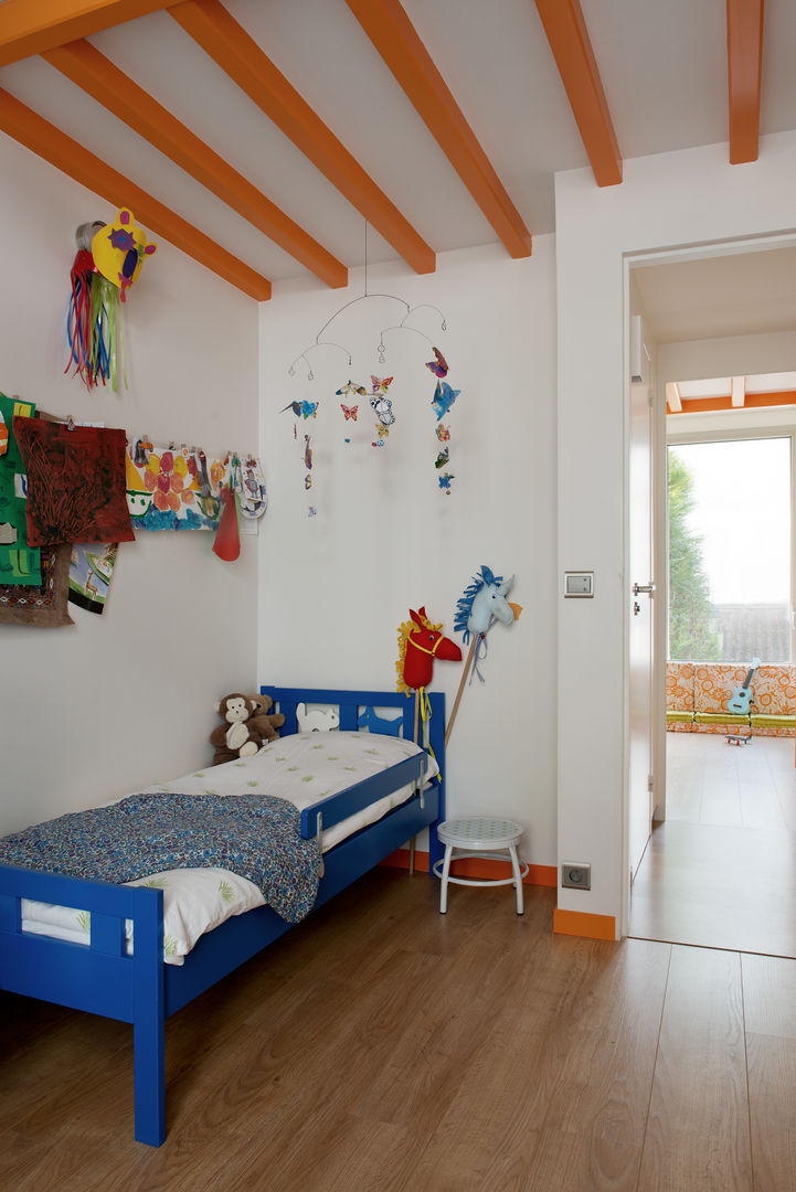 Epure & Bien-être, MELANIE LALLEMAND ARCHITECTURES MELANIE LALLEMAND ARCHITECTURES Dormitorios infantiles modernos: