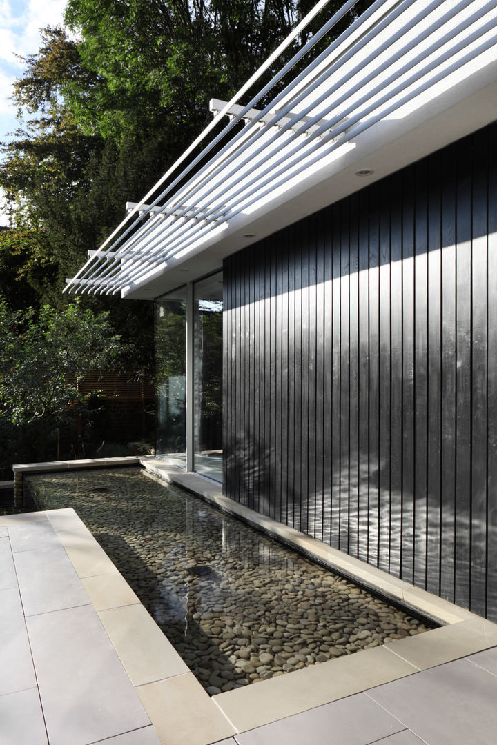 E2 PAVILION ECO HOUSE, BLACKHEATH E2 Architecture + Interiors Moderne Pools