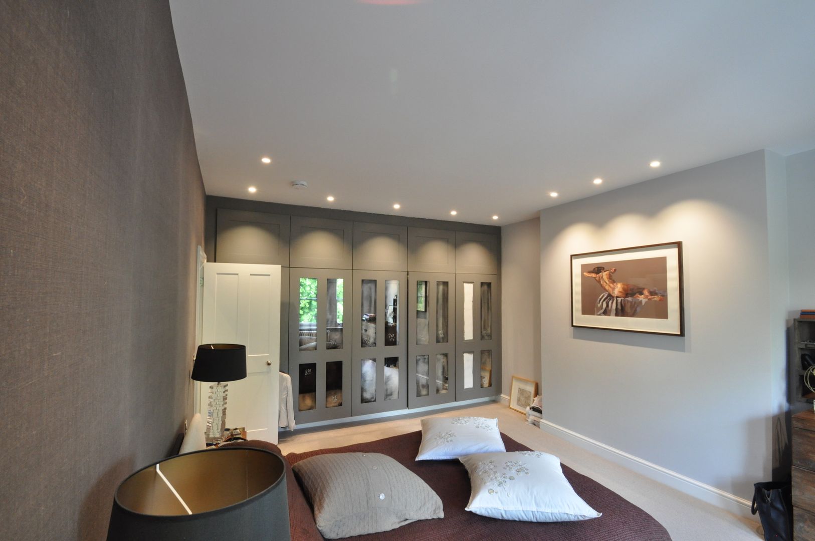 OPPIDANS ROAD, PRIMROSE HILL E2 Architecture + Interiors Modern style bedroom