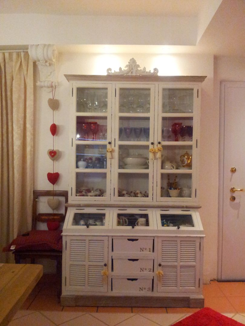 INDUSTRIAL,LIBERTY,MODERNO, MARA GAGLIARDI "INTERIOR DESIGNER" MARA GAGLIARDI 'INTERIOR DESIGNER' Industrial style kitchen Cabinets & shelves