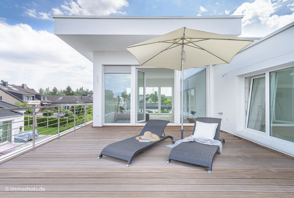 Bauhaus-Villa westlich von Köln , Immotionelles Immotionelles Modern Terrace