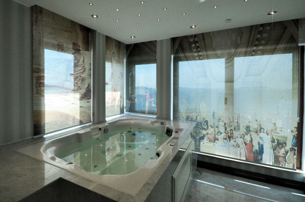 Villa Dragos, Emrah Yasuk Emrah Yasuk 現代浴室設計點子、靈感&圖片 浴缸與淋浴設備