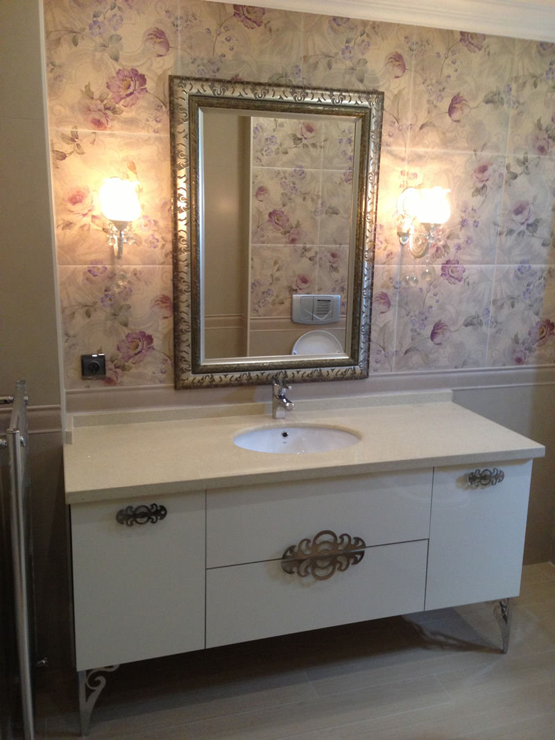 homify Modern Banyo