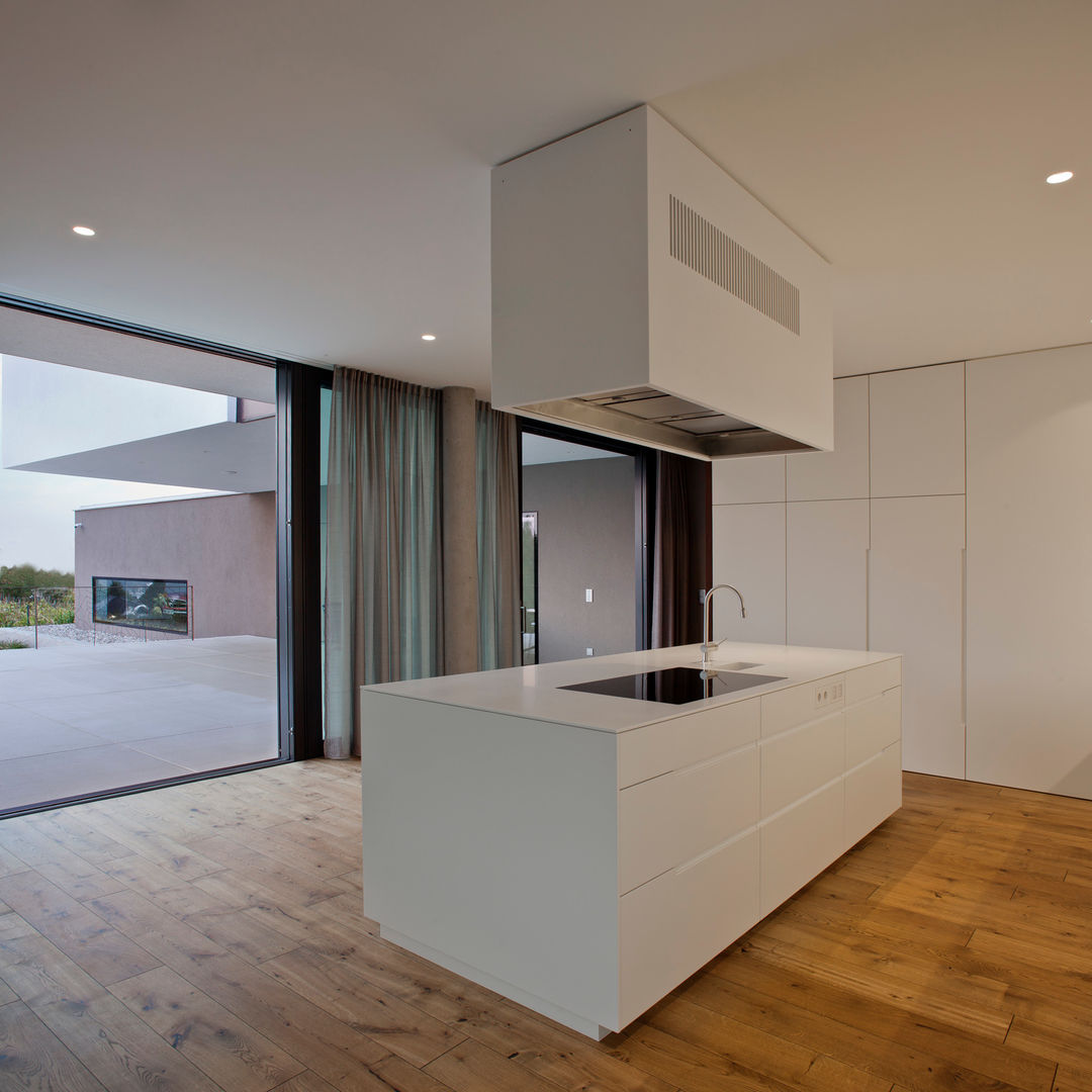 Wohnhaus P. - Oberösterreich, Frohring Ablinger Architekten Frohring Ablinger Architekten Modern kitchen