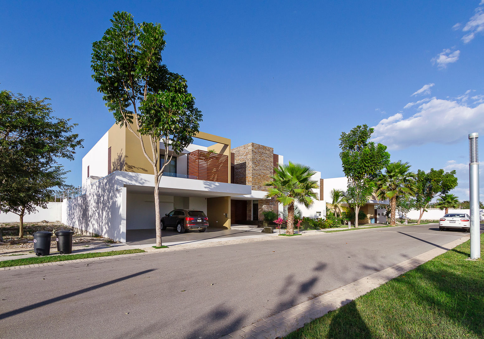 Casa Manantiales, Enrique Cabrera Arquitecto Enrique Cabrera Arquitecto Modern home