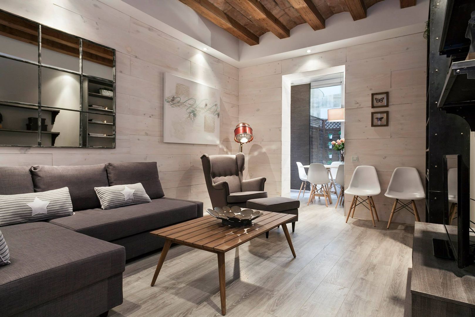 APARTAMENTO EIXAMPLE DE BARCELONA, Time2dsign Time2dsign Modern living room