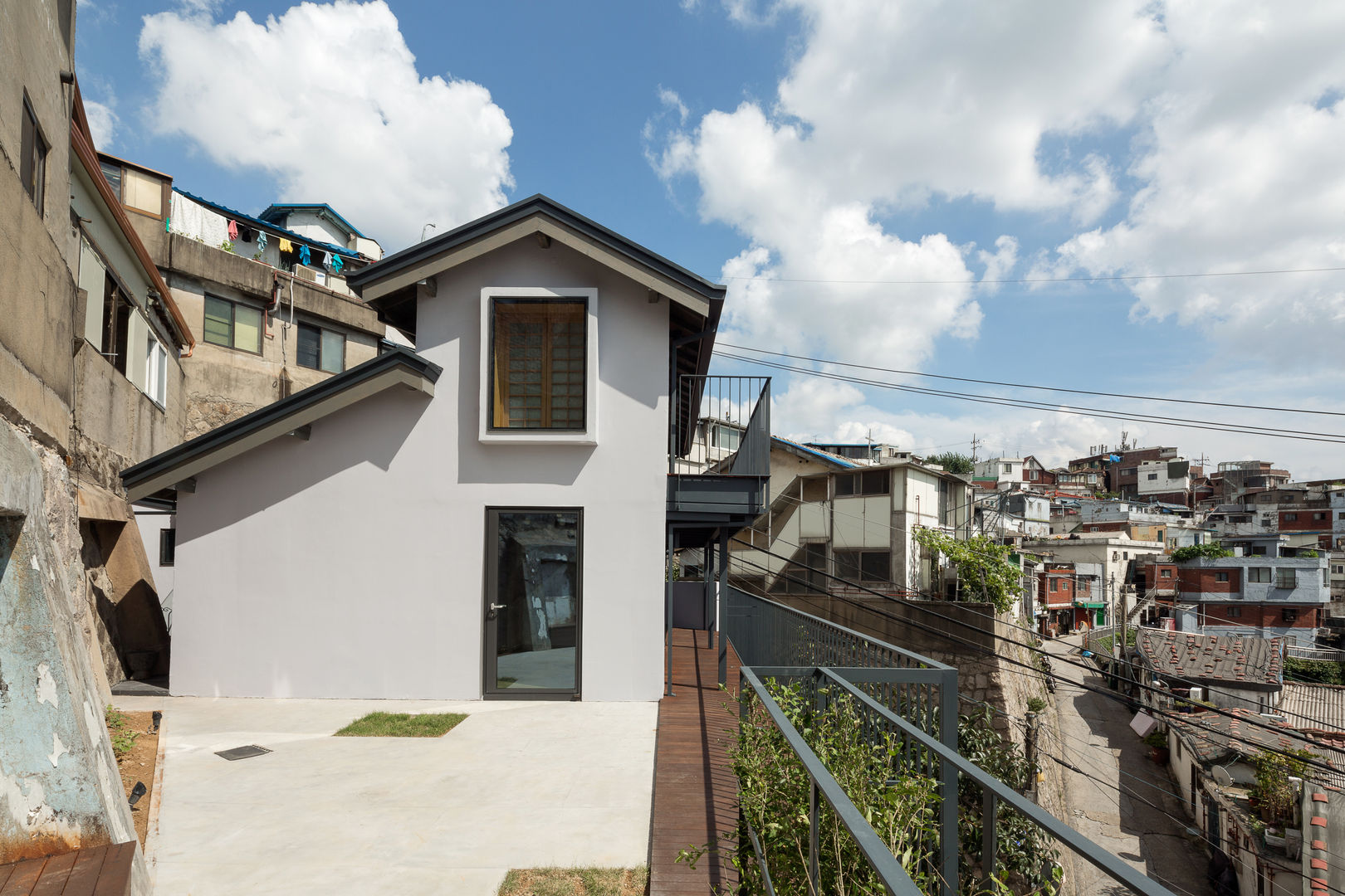 목인헌(木仁軒), HANMEI - LEECHUNGKEE HANMEI - LEECHUNGKEE Casas de estilo moderno