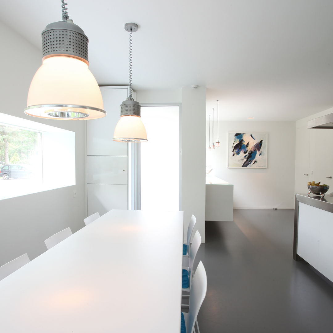 Design bungalow in Bilthoven, Lab32 architecten Lab32 architecten 現代廚房設計點子、靈感&圖片