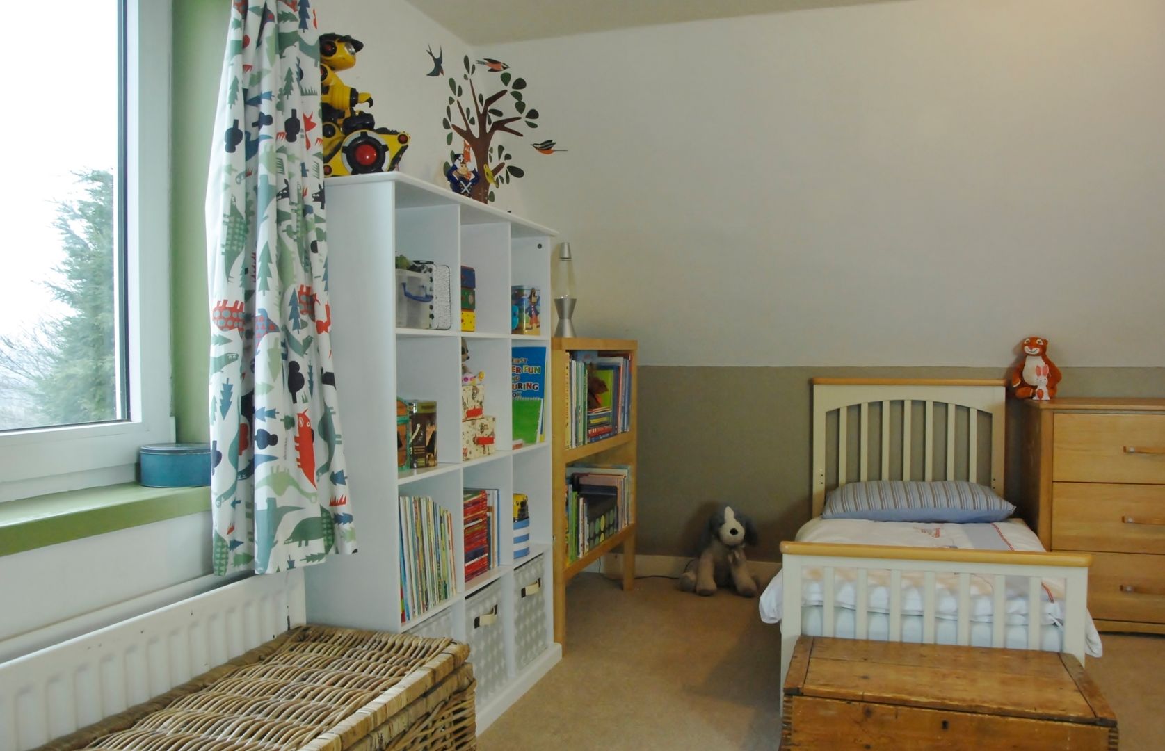 Flat in Tunbridge Wells, Bandon Interior Design Bandon Interior Design Nursery/kid’s room