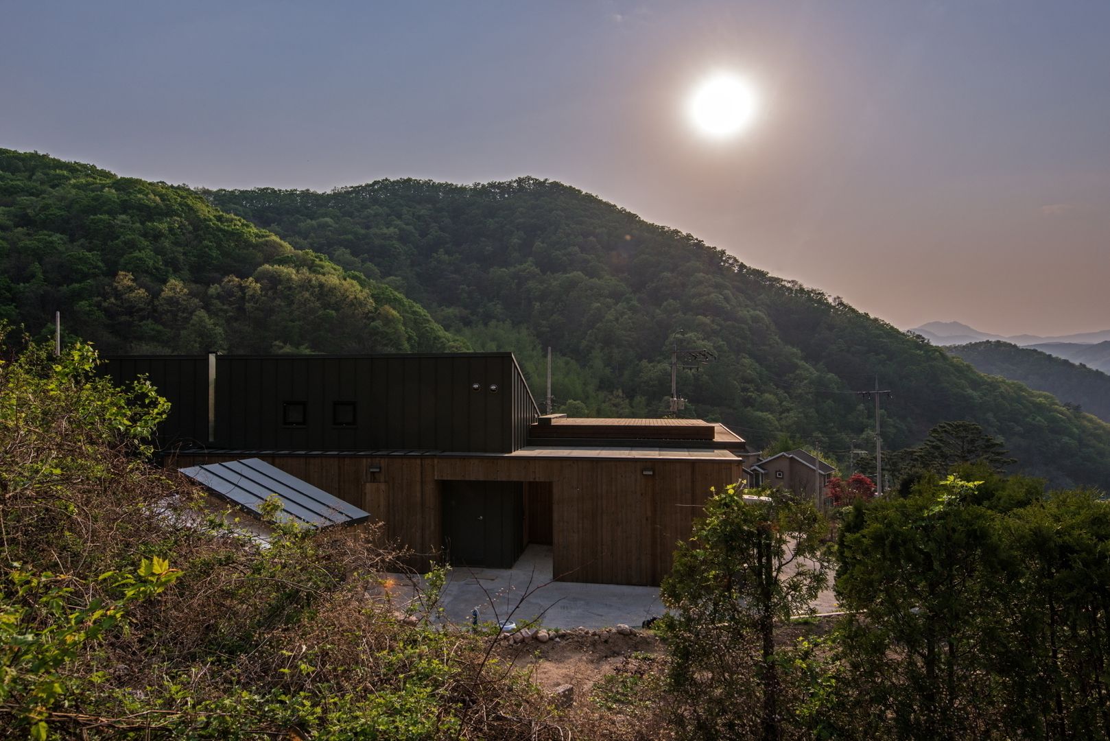 Seo-Kyeong-Dab-Ka (西景答家), KAWA Design Group KAWA Design Group Moderne huizen