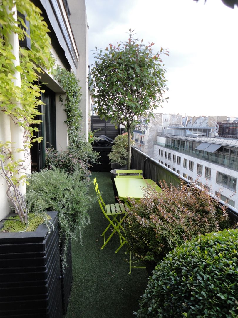 Balcon Paris 7, FIORELLINO paysagiste FIORELLINO paysagiste Classic style balcony, veranda & terrace