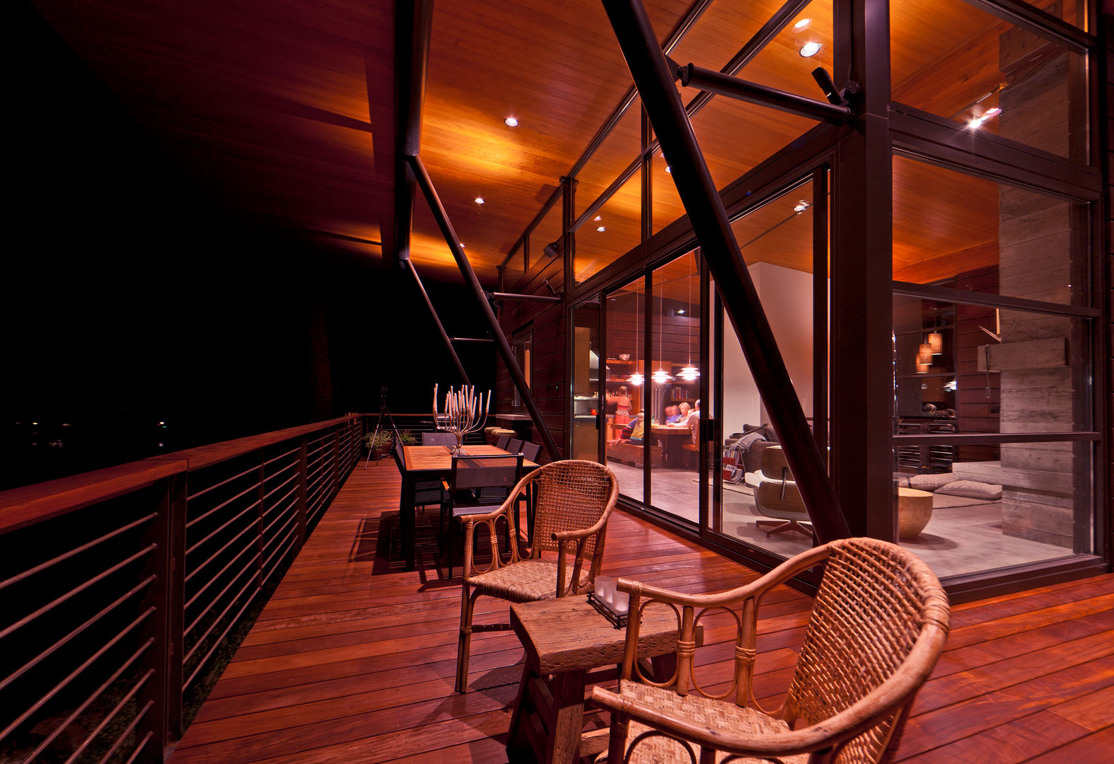 Coeur D'Alene Residence, Uptic Studios Uptic Studios Modern balcony, veranda & terrace