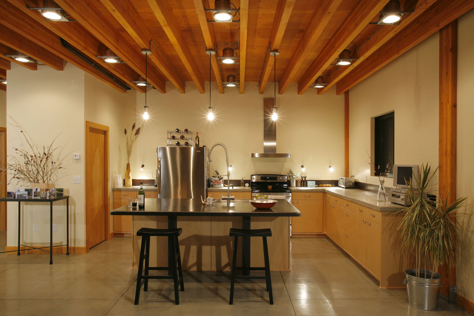 Palouse Residence, Uptic Studios Uptic Studios Modern style kitchen