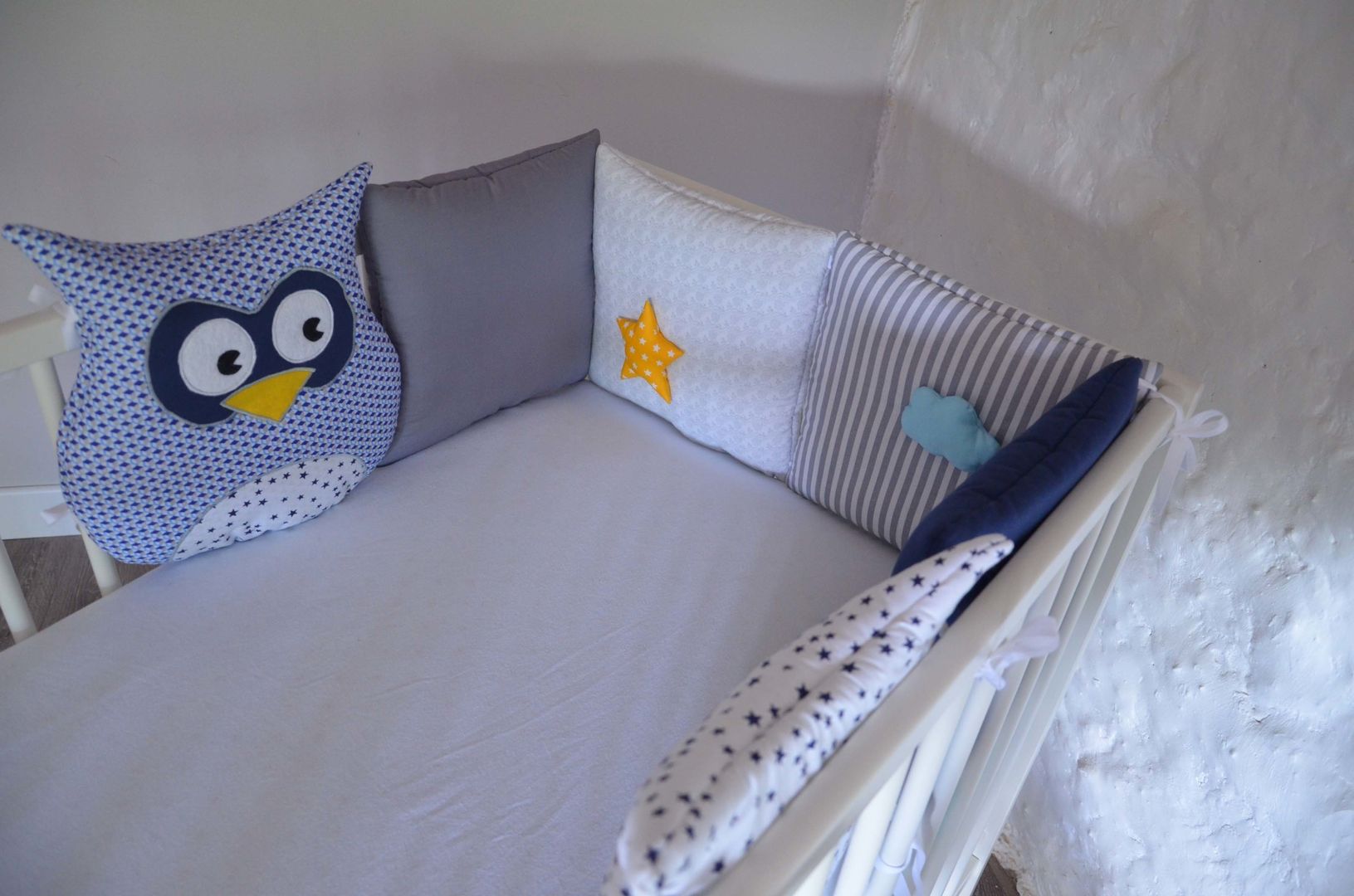 Tour de lit bébé - Collection 'HouHou' pour petit garçon, ShanouK, les petites mains... ShanouK, les petites mains... Quartos de criança ecléticos Acessórios e Decoração